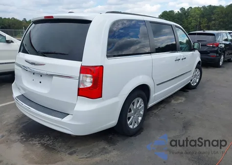 2016 Chrysler Town & Country Touring z USA, uszkodzony, nr VIN 2C4RC1BGXGR222379